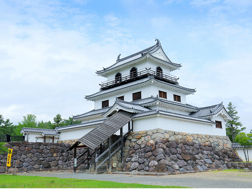 白石城 | 【公式】鎌先温泉THE YUKAWA一條支店｜宮城県白石の全室露天
